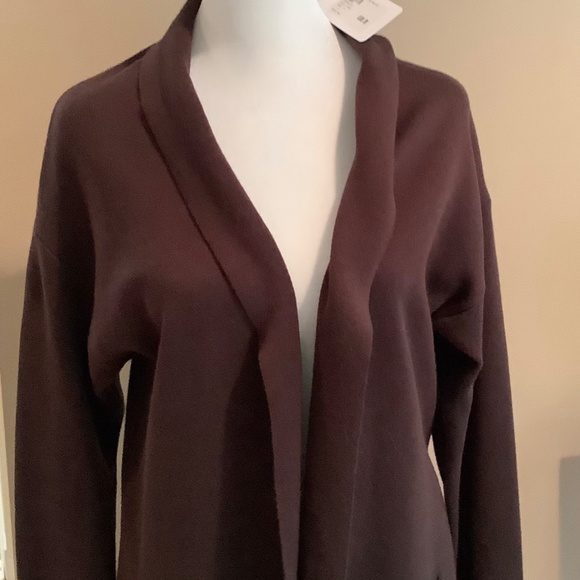 Brown duster - Picture 11 of 13